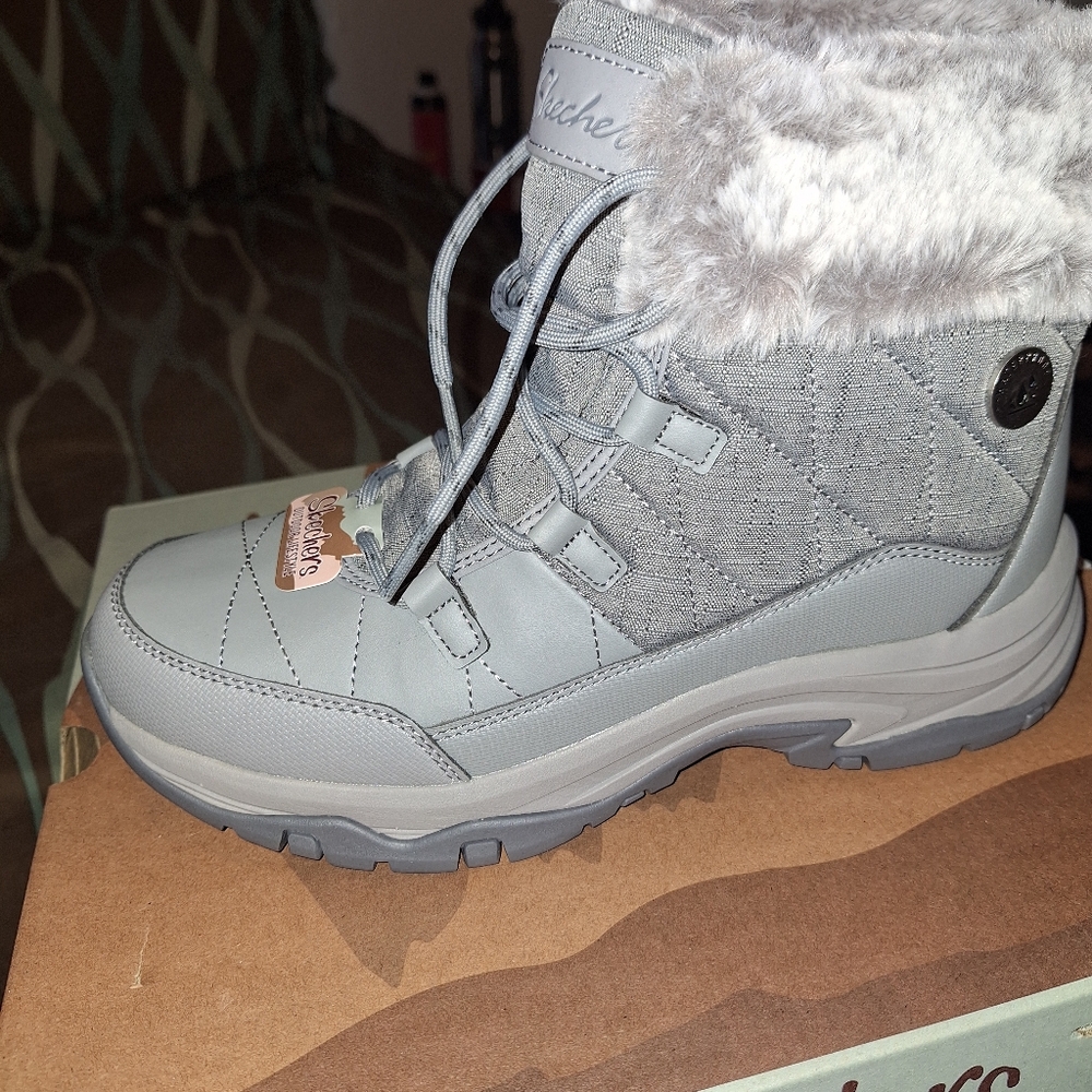 Women's boots